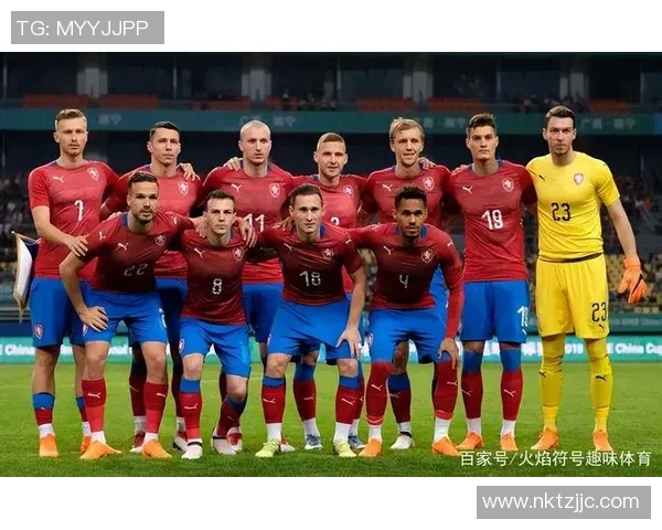 足坛历史最佳阵容解析343阵型汇聚不同年代传奇球星与双球王中锋